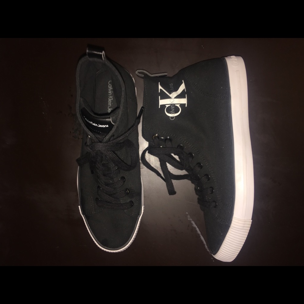 Calvin Klein High Top Sneakers Size 8